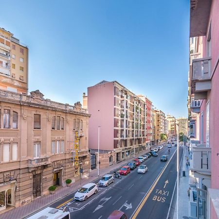 Sunscape Rooms Cagliari City Center ภายนอก รูปภาพ