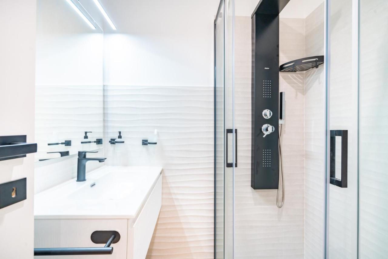 Sunscape Rooms Cagliari City Center ภายนอก รูปภาพ