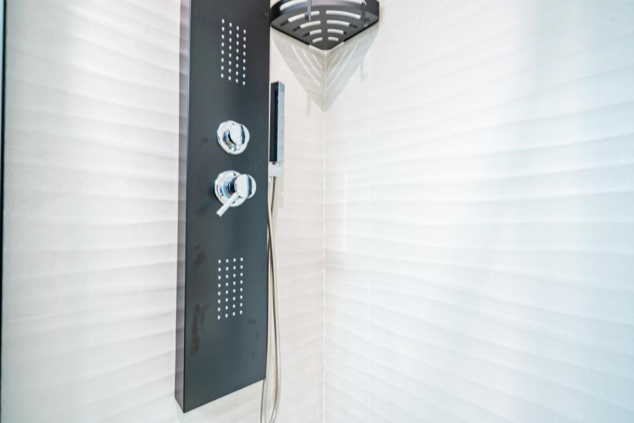Sunscape Rooms Cagliari City Center ภายนอก รูปภาพ