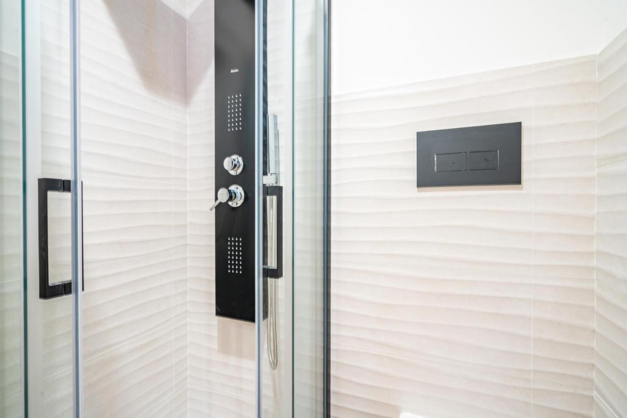 Sunscape Rooms Cagliari City Center ภายนอก รูปภาพ