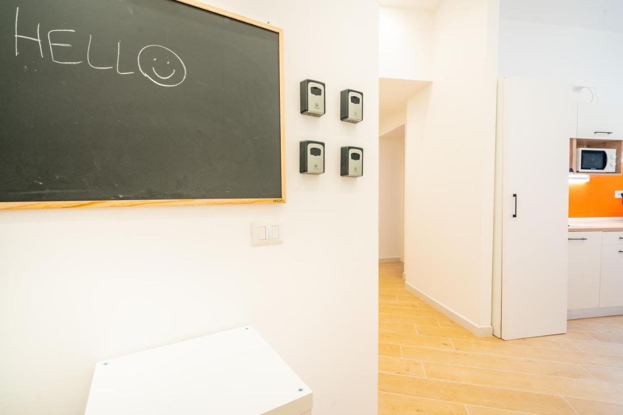 Sunscape Rooms Cagliari City Center ภายนอก รูปภาพ
